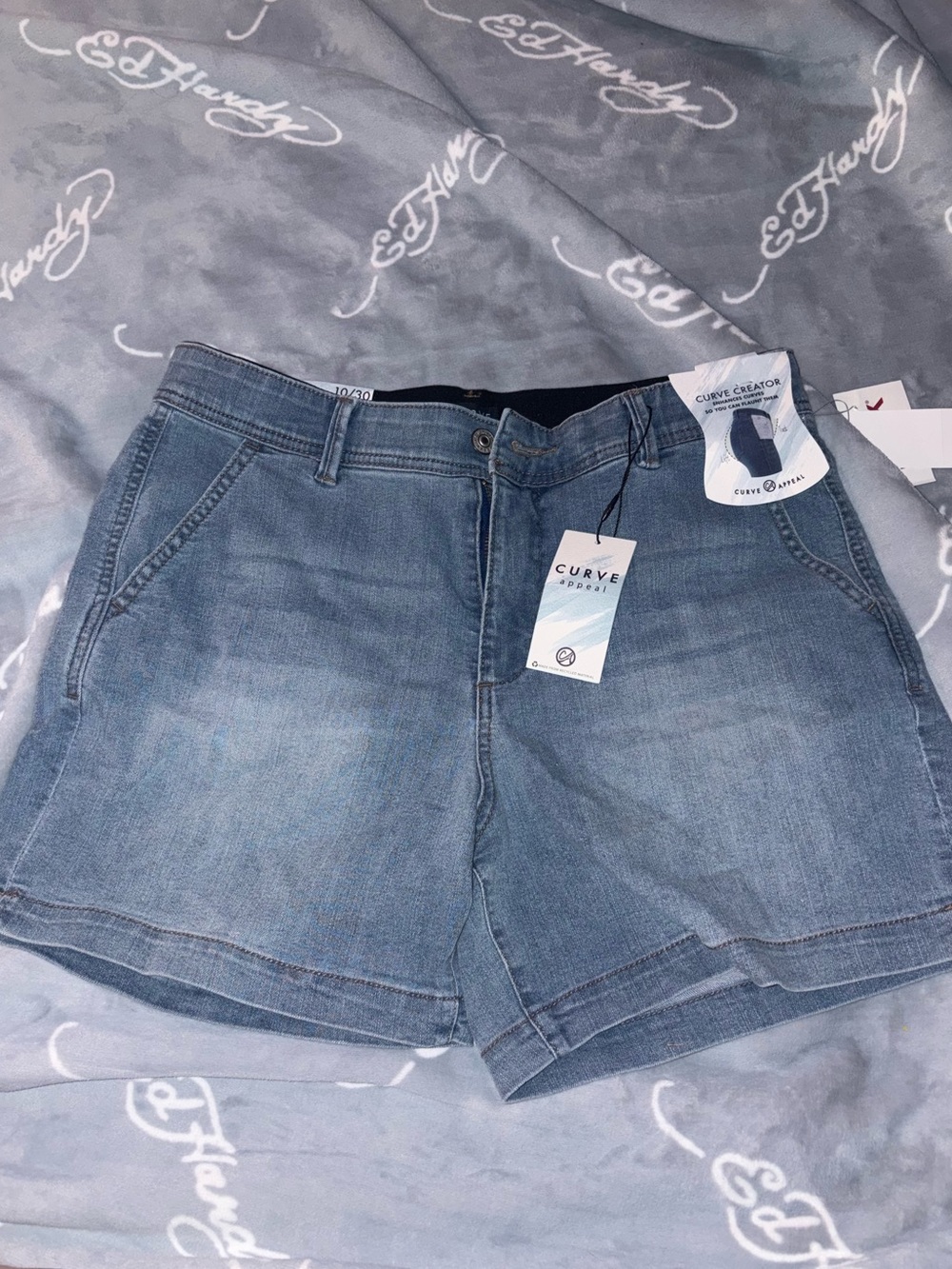 Curve Appeal Jean Shorts